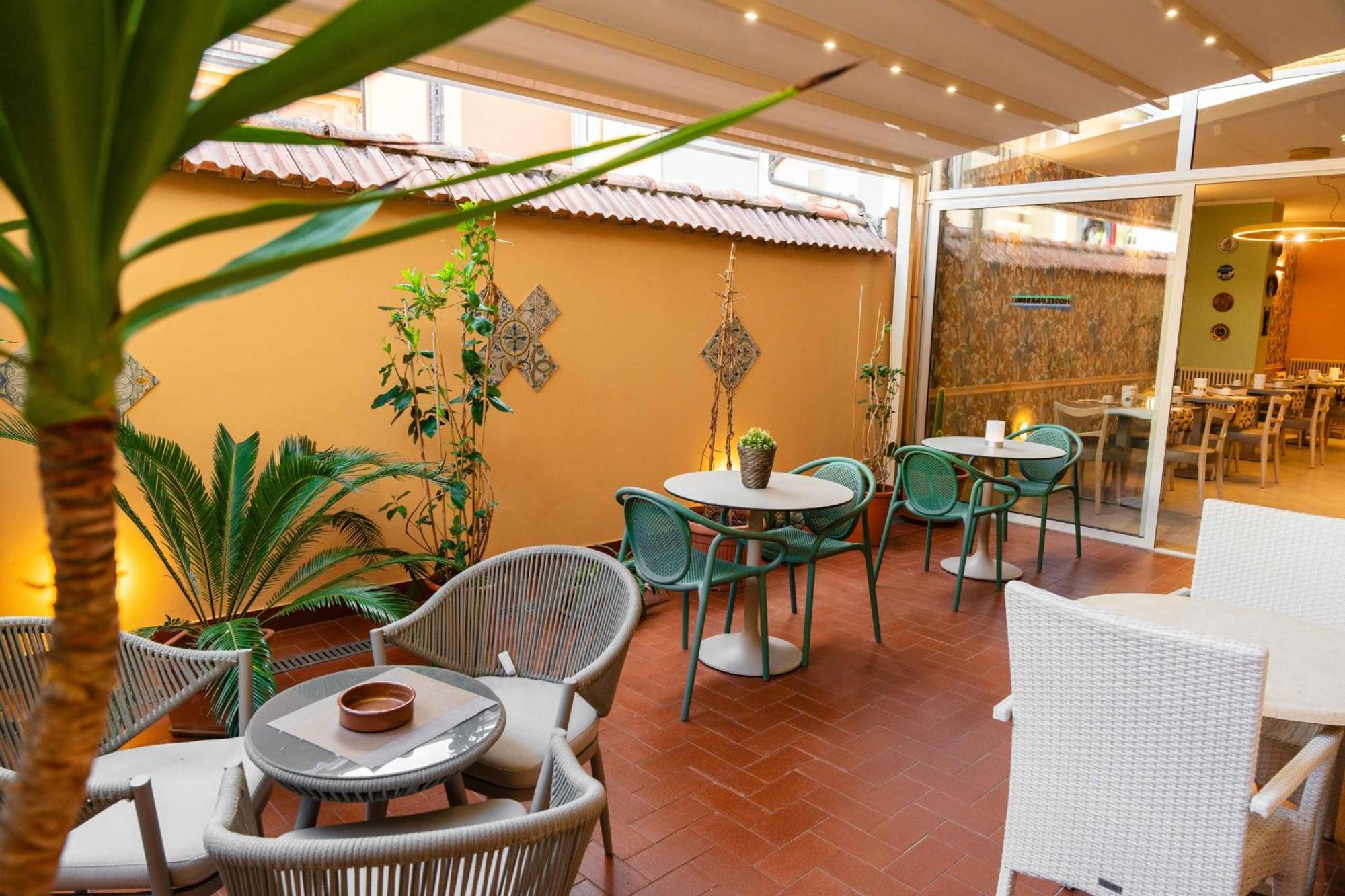 Hotel Pardini Viareggio Exteriör bild