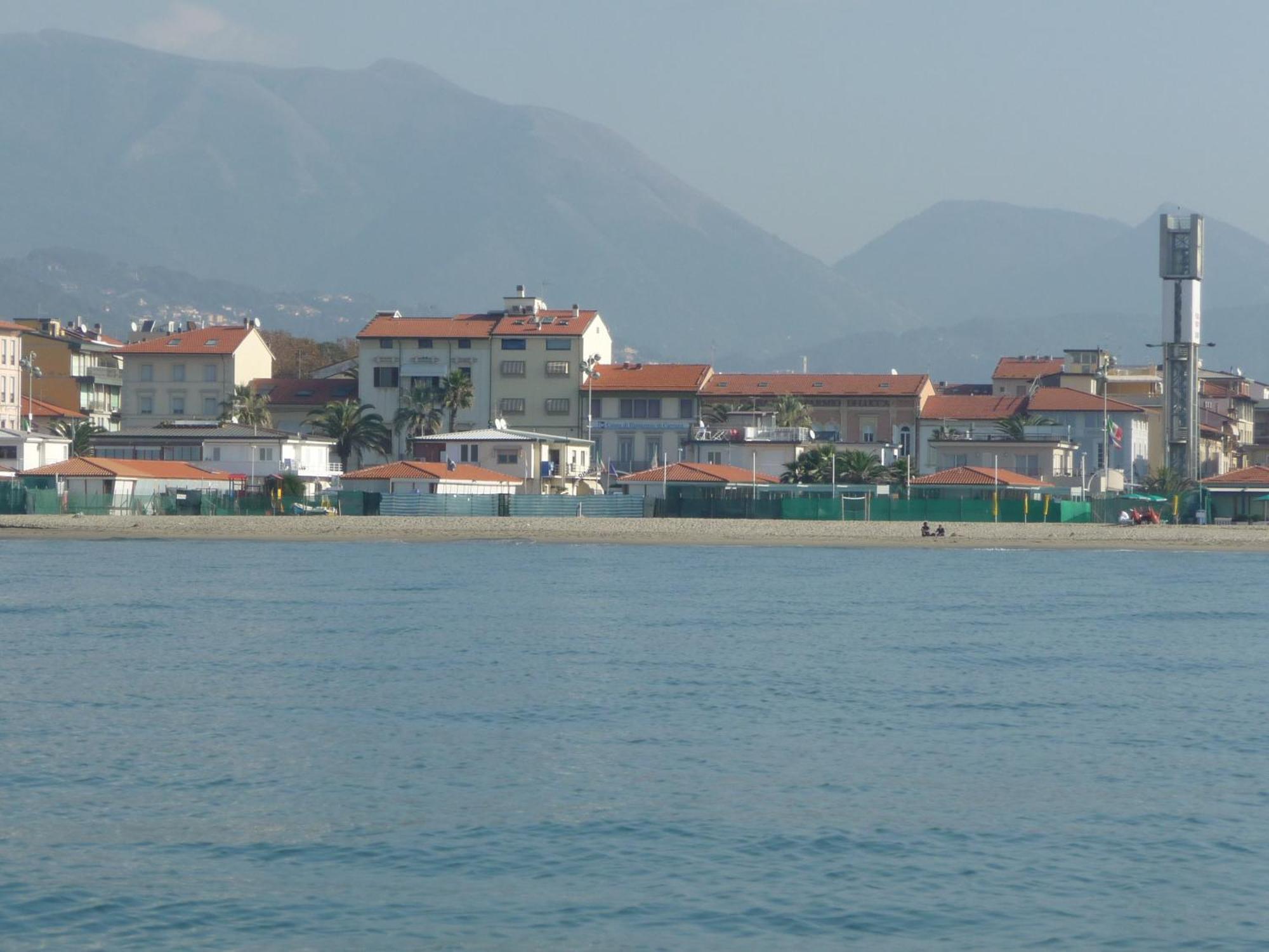 Hotel Pardini Viareggio Exteriör bild