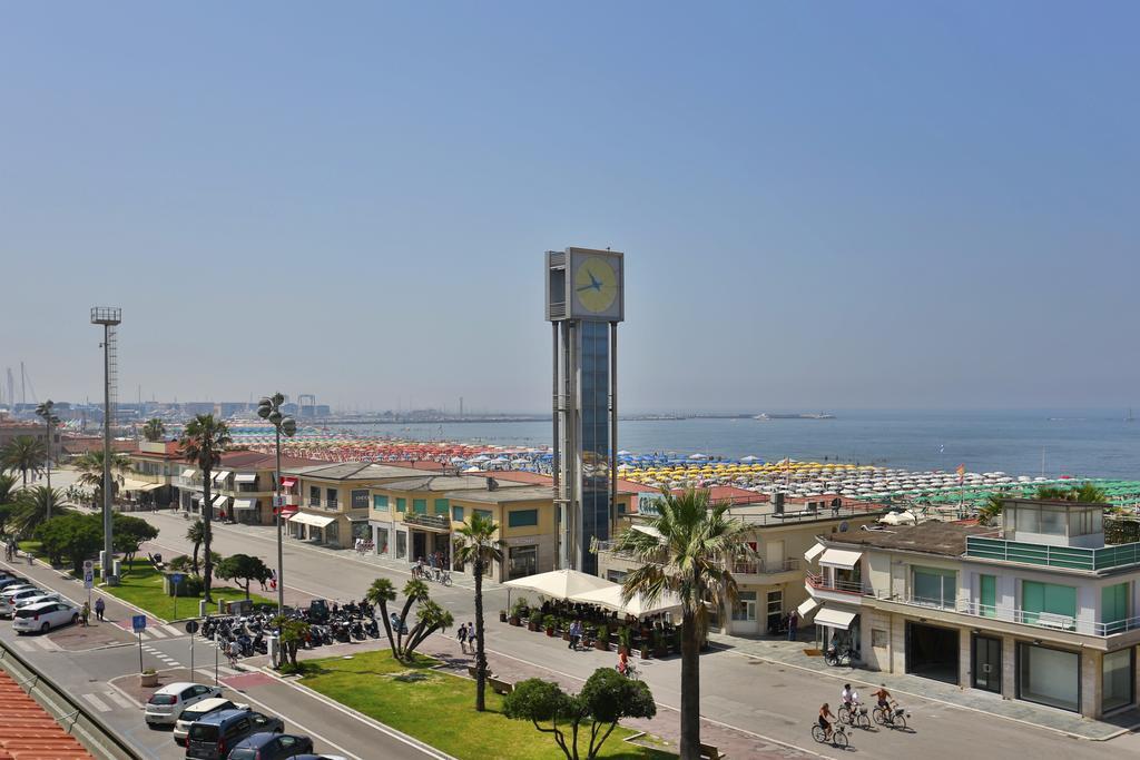 Hotel Pardini Viareggio Exteriör bild